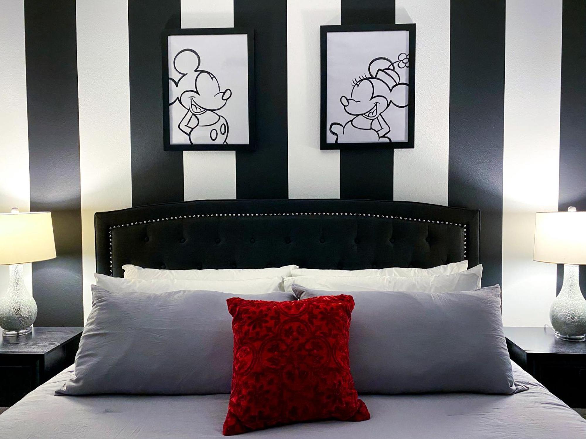 Magical Family Vacation Home Near Disney World At Storey Lake, Star Wars Gameroom, Pool, Theater, Mickey Slide, Sleeps Up To 28 Kissimmee Exteriér fotografie