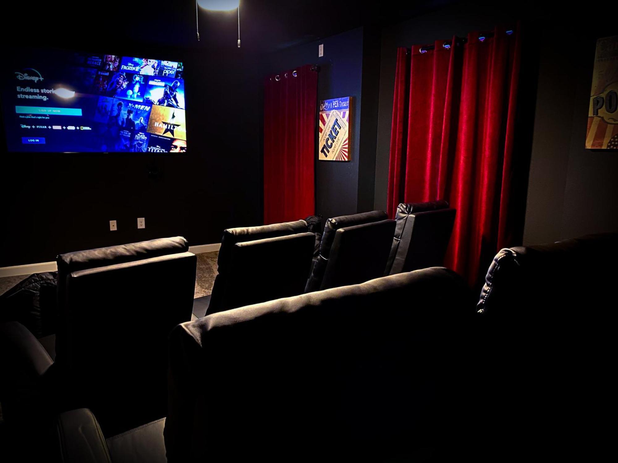 Magical Family Vacation Home Near Disney World At Storey Lake, Star Wars Gameroom, Pool, Theater, Mickey Slide, Sleeps Up To 28 Kissimmee Exteriér fotografie