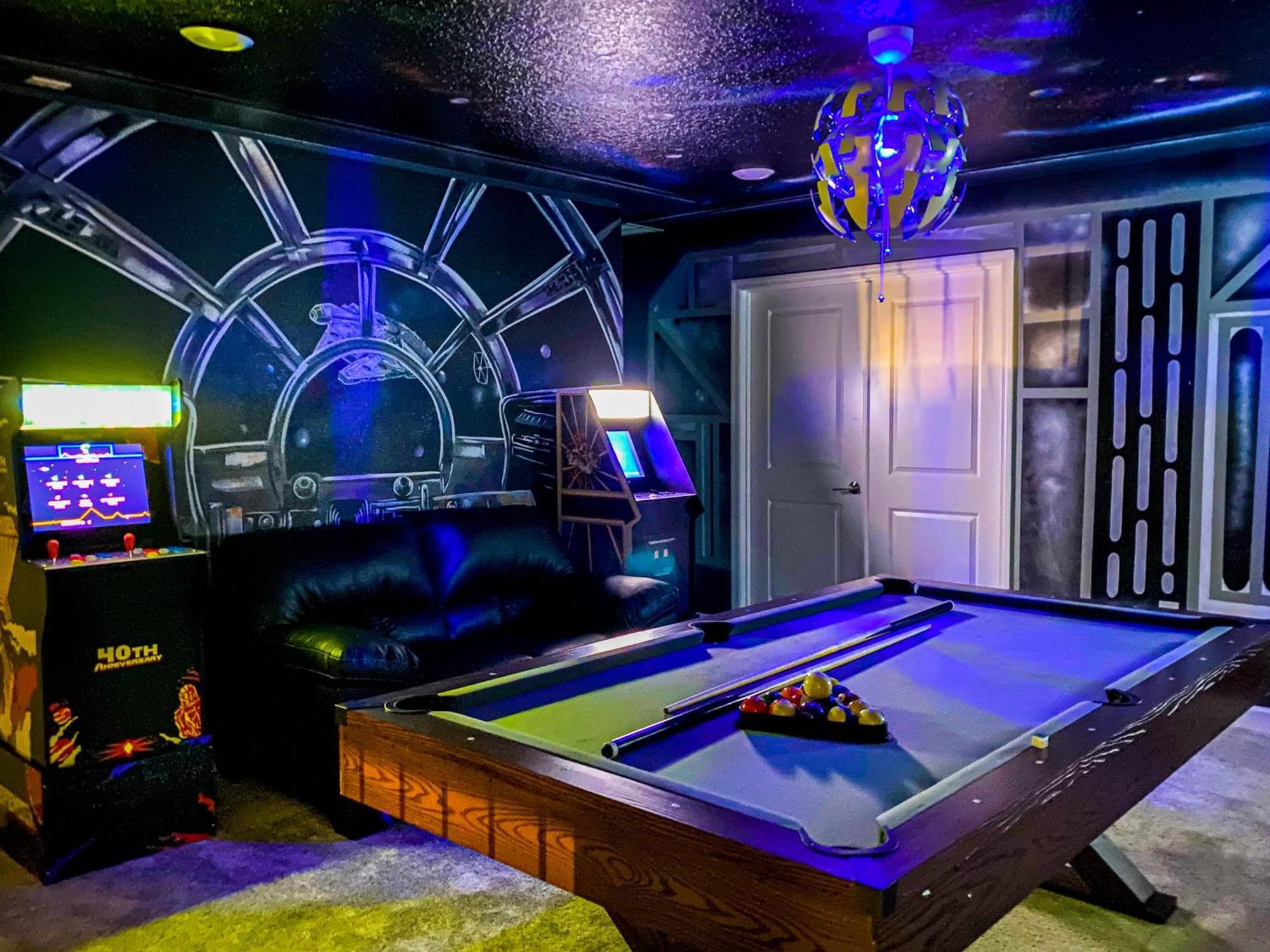 Magical Family Vacation Home Near Disney World At Storey Lake, Star Wars Gameroom, Pool, Theater, Mickey Slide, Sleeps Up To 28 Kissimmee Exteriér fotografie