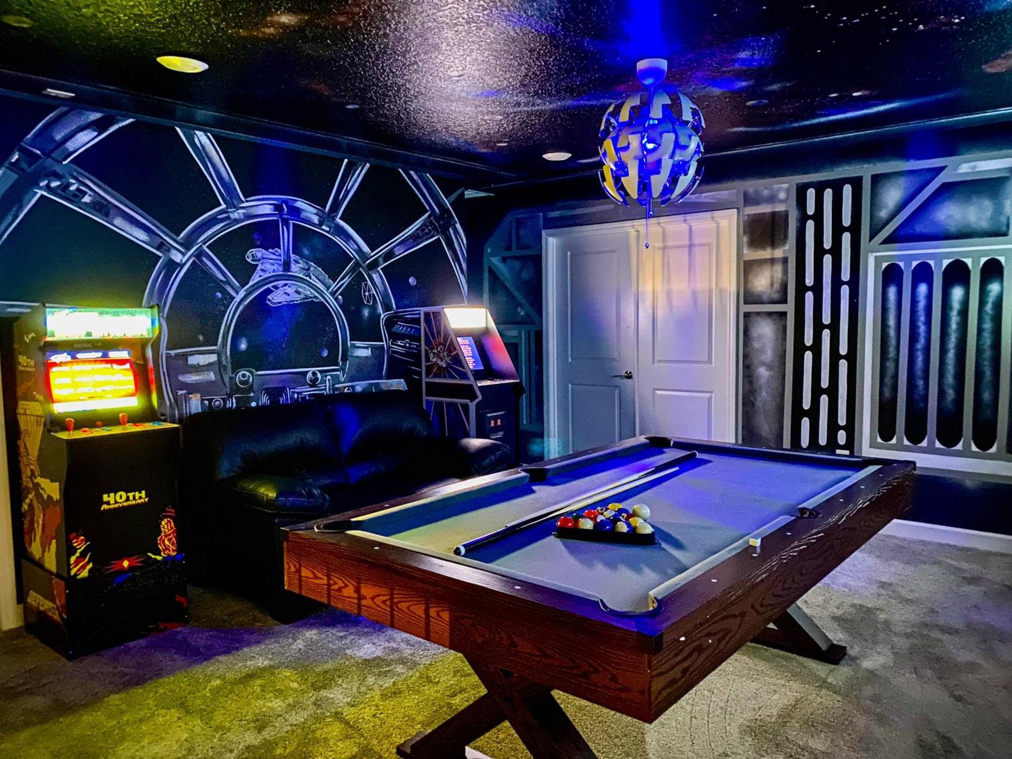 Magical Family Vacation Home Near Disney World At Storey Lake, Star Wars Gameroom, Pool, Theater, Mickey Slide, Sleeps Up To 28 Kissimmee Exteriér fotografie