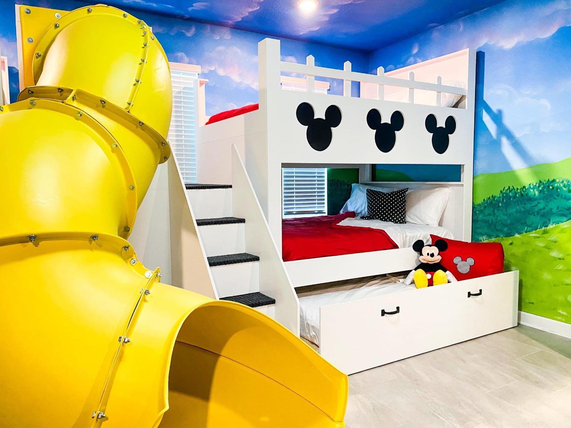 Magical Family Vacation Home Near Disney World At Storey Lake, Star Wars Gameroom, Pool, Theater, Mickey Slide, Sleeps Up To 28 Kissimmee Exteriér fotografie